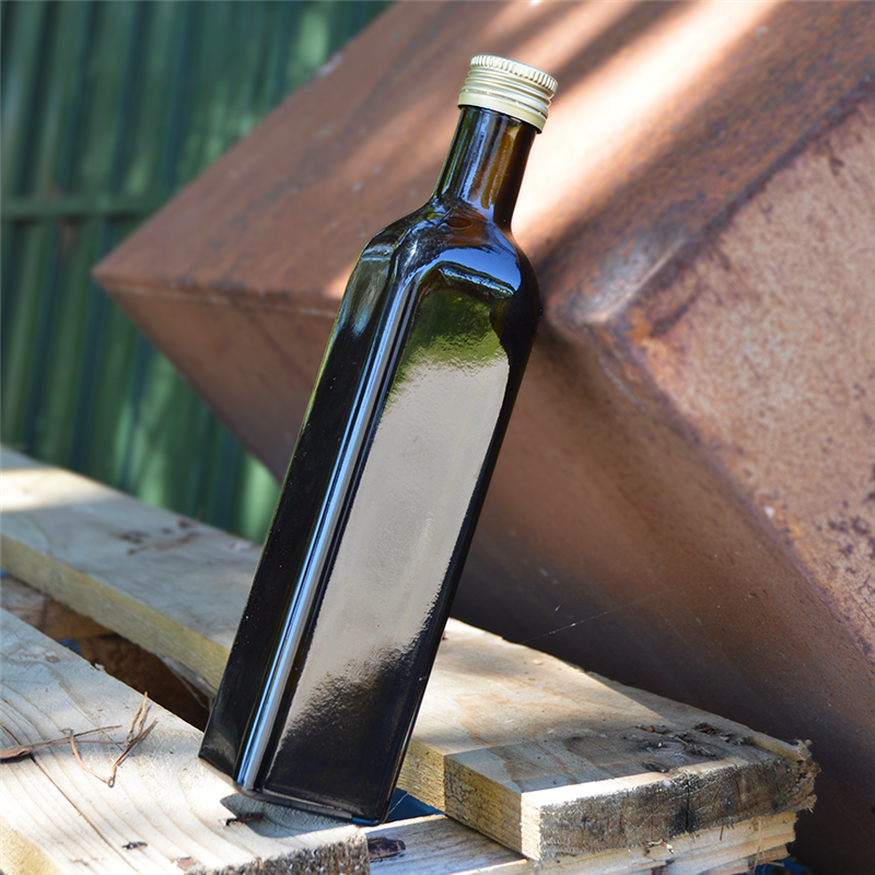 bottiglia di vetro da 500 ml per olio vino liquori
