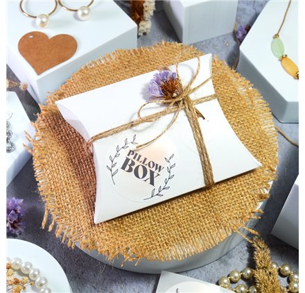 Lysis white box measures 120x30x100mm