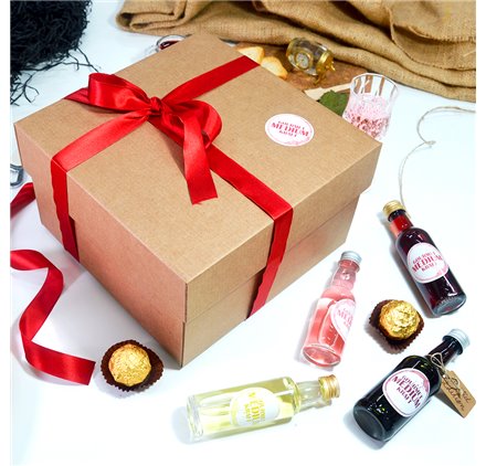 Box Gourmet Medium color natural measures 205x205x120mm